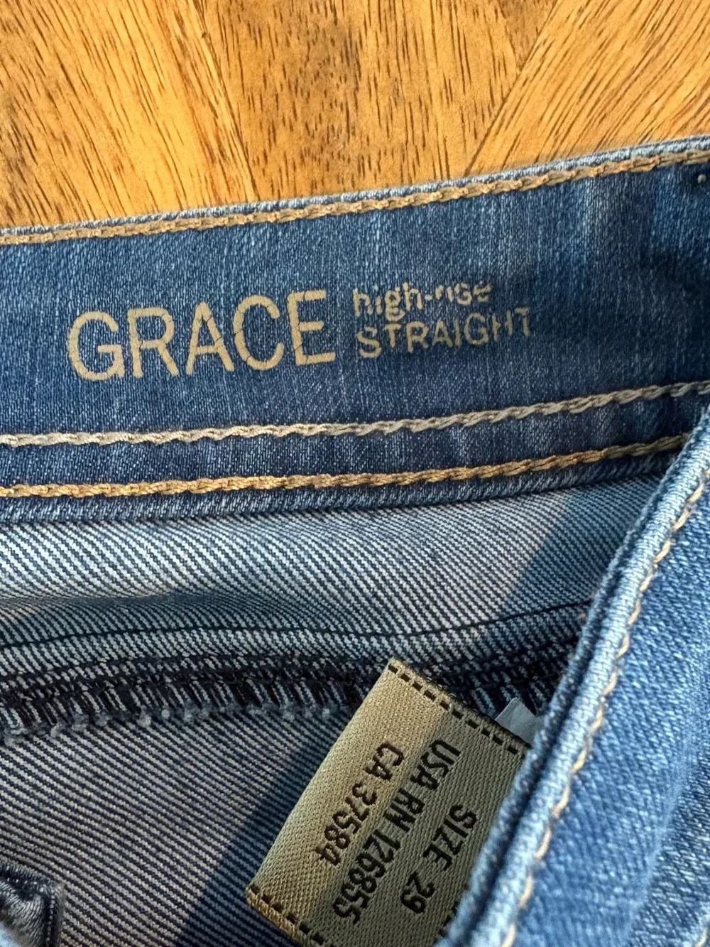 DL1961 Grace high rise Straight Leg Jeans in Dark Blue Wash - Picture 4 of 10